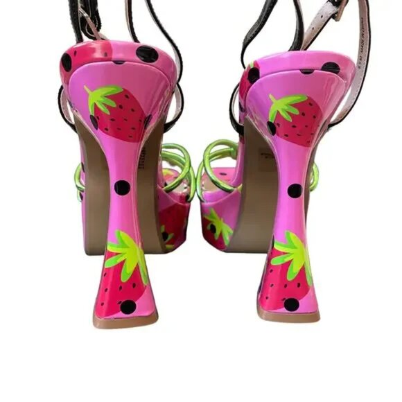 Betsy Johnson Leather Tiky Platform Heel Sandals - Picture 7 of 8